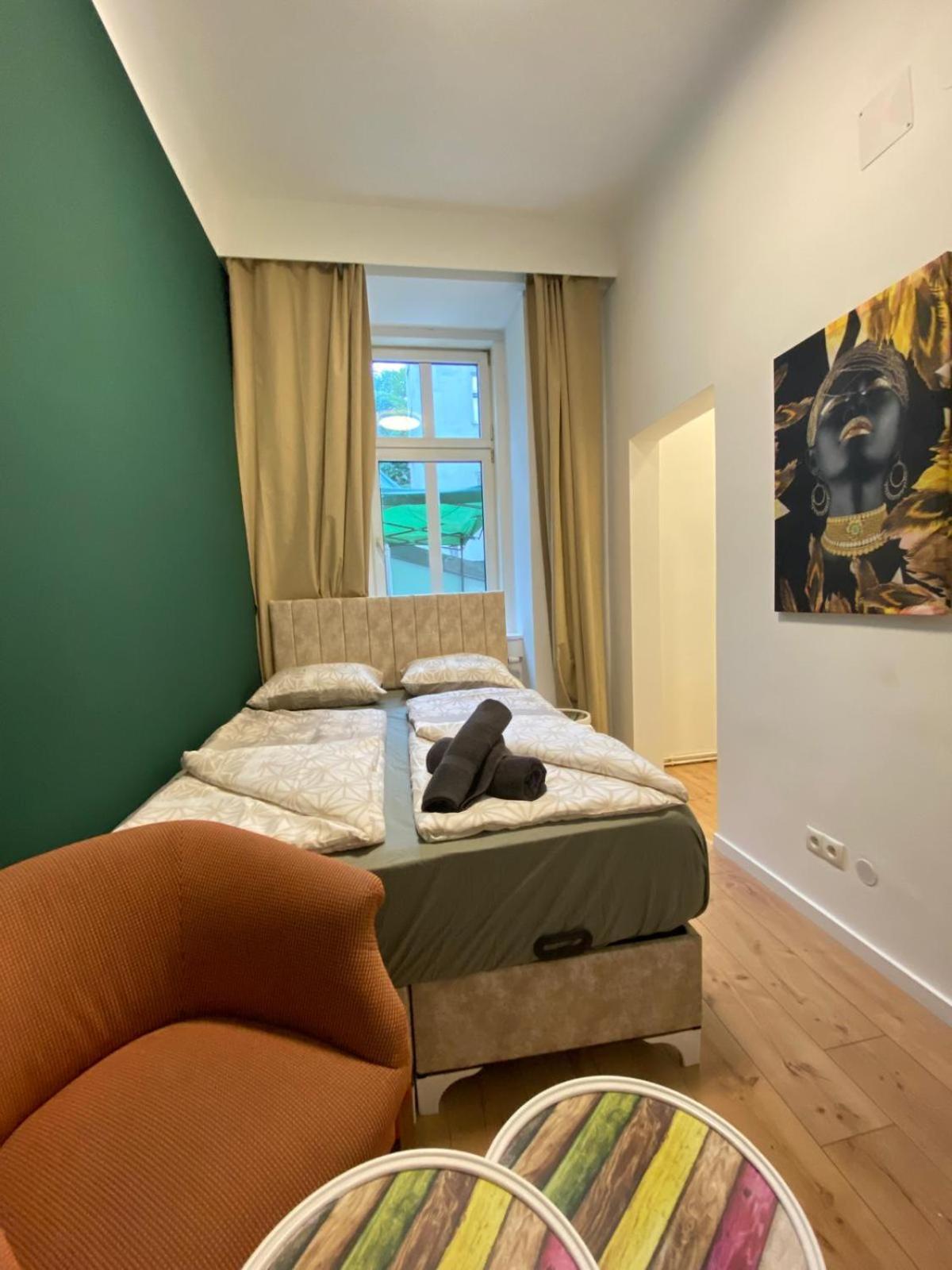 8 Fully Equipped Studio Shared Apt W Terrace Margareten 비엔나 외부 사진