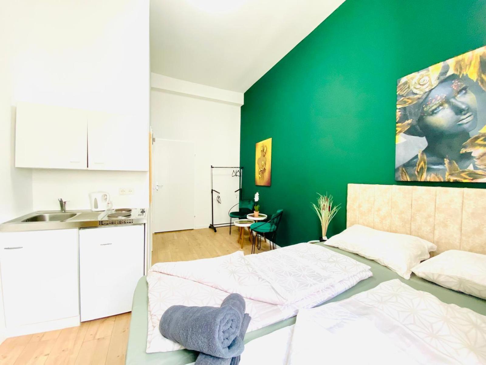 8 Fully Equipped Studio Shared Apt W Terrace Margareten 비엔나 외부 사진