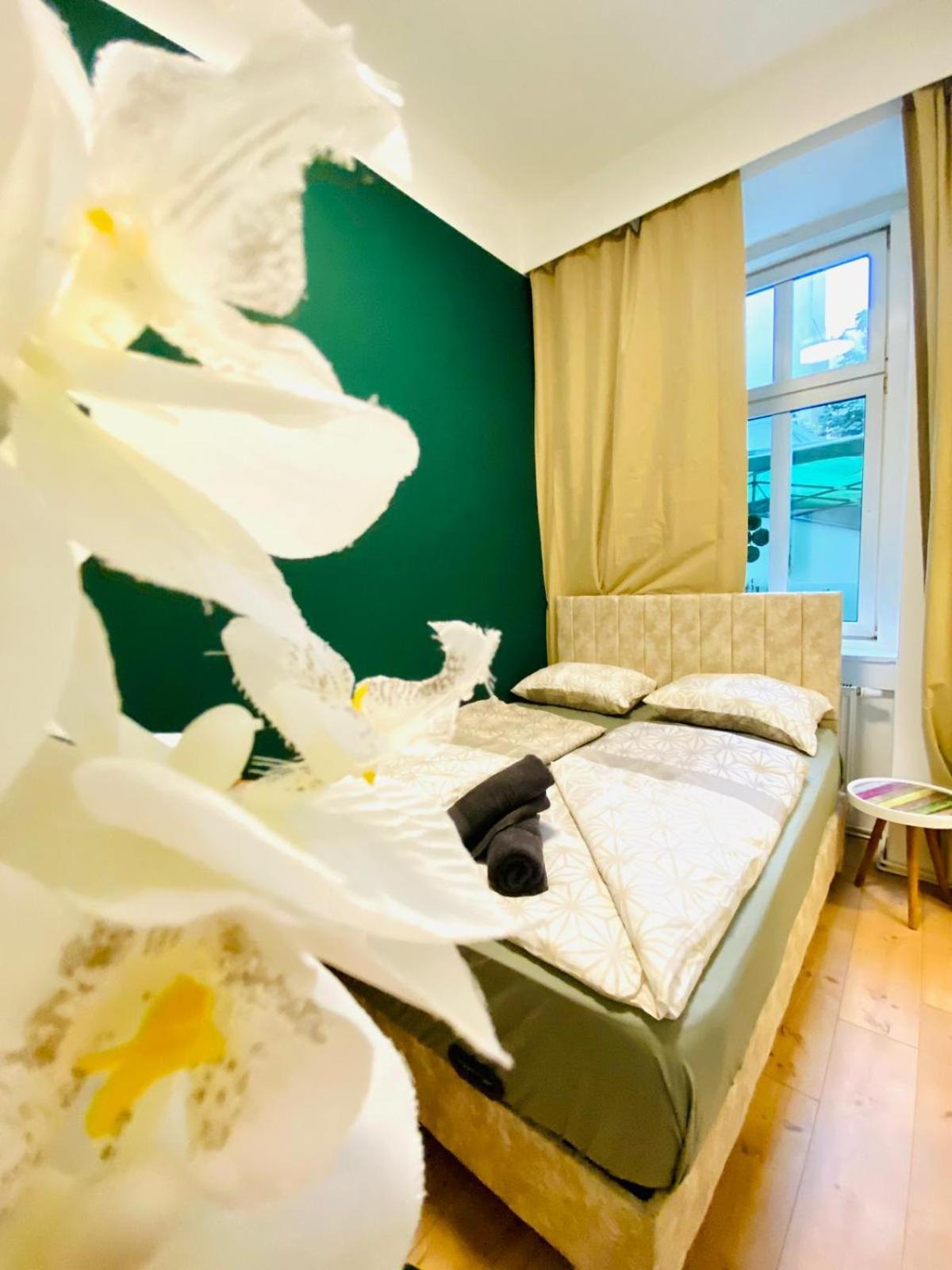 8 Fully Equipped Studio Shared Apt W Terrace Margareten 비엔나 외부 사진