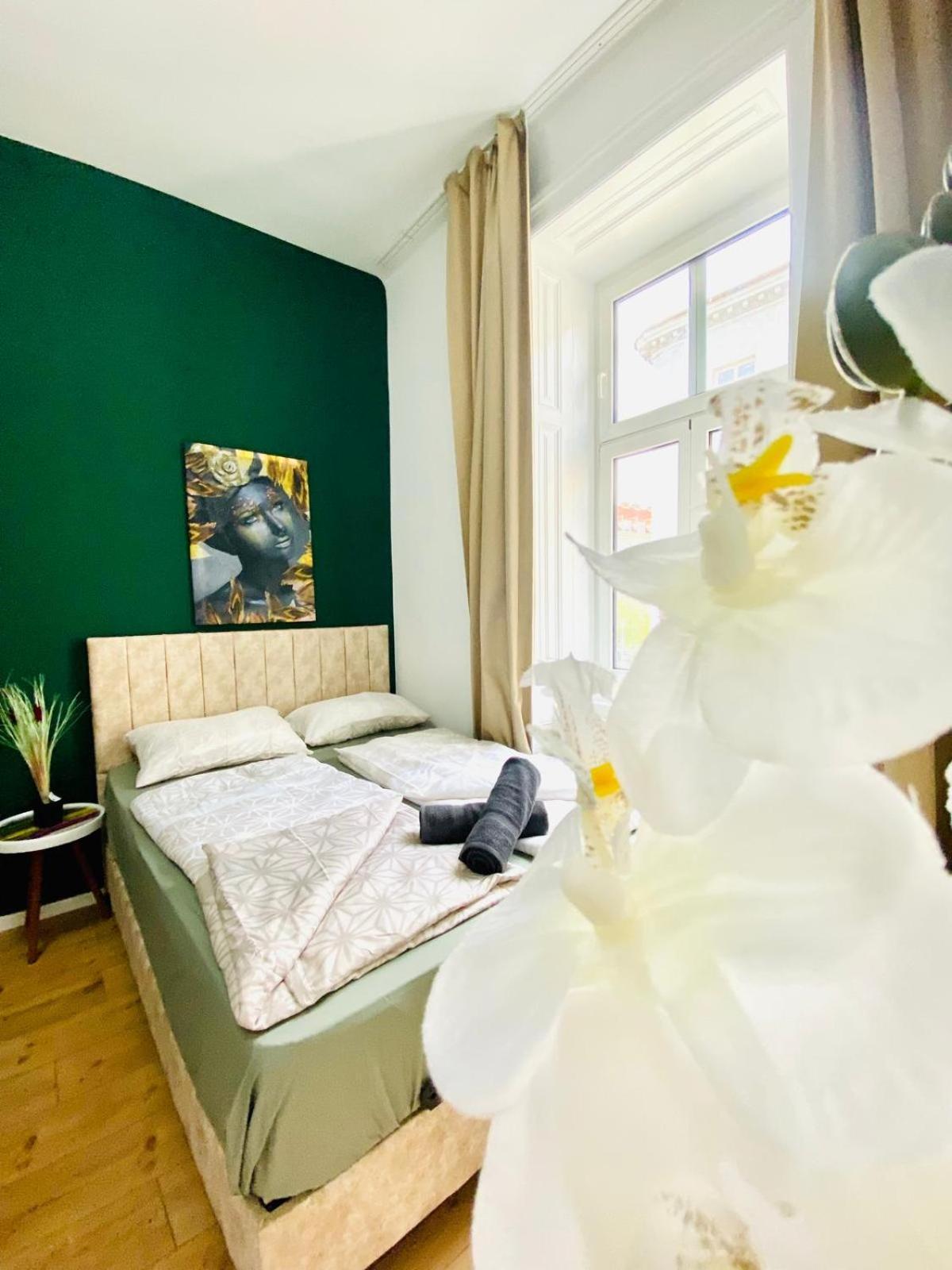 8 Fully Equipped Studio Shared Apt W Terrace Margareten 비엔나 외부 사진