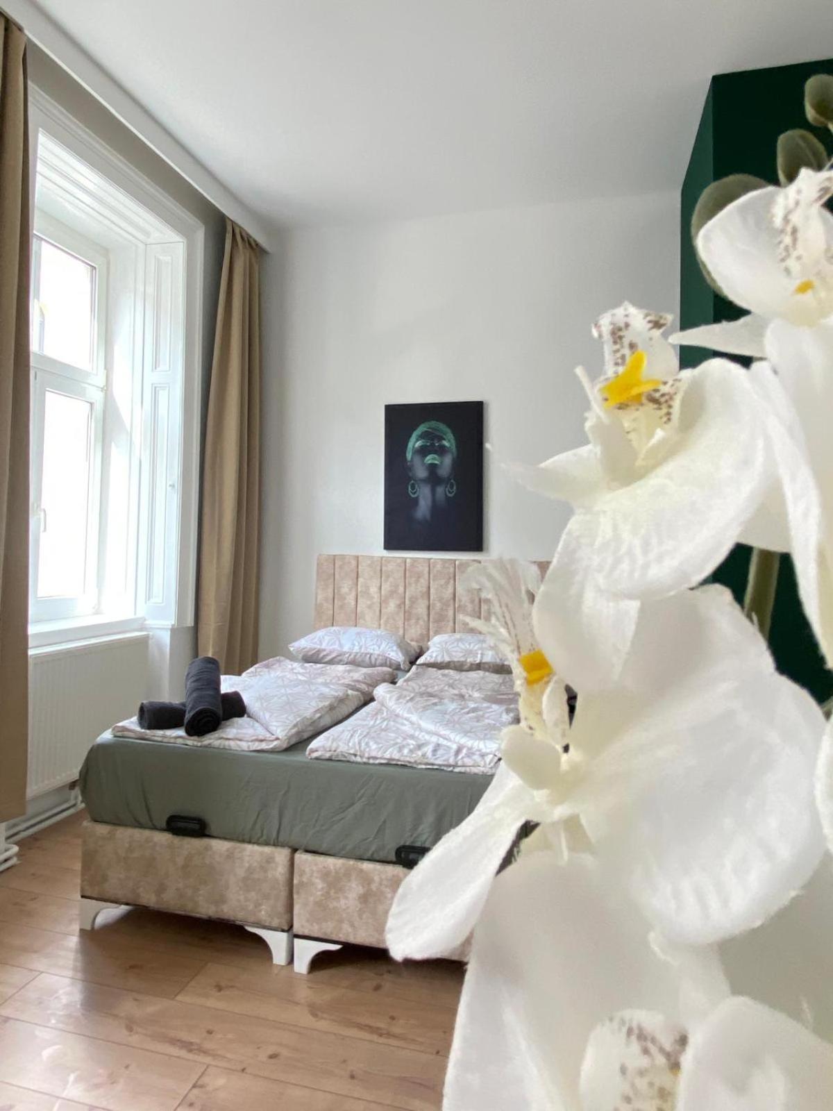 8 Fully Equipped Studio Shared Apt W Terrace Margareten 비엔나 외부 사진