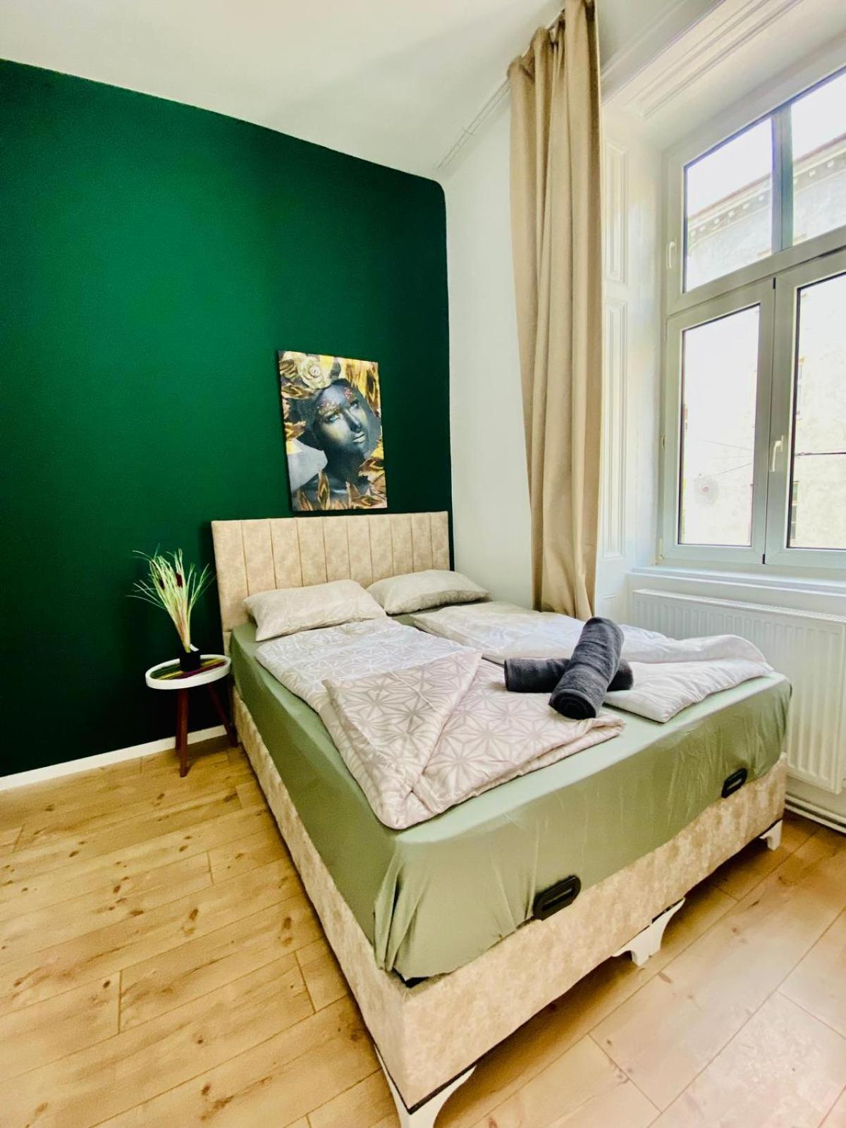 8 Fully Equipped Studio Shared Apt W Terrace Margareten 비엔나 외부 사진
