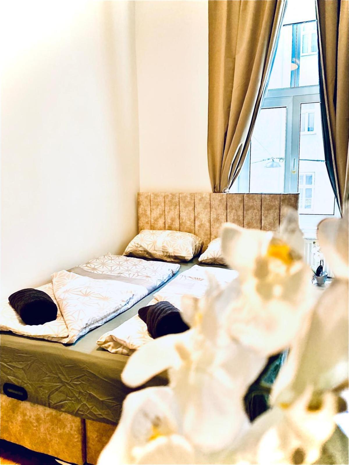 8 Fully Equipped Studio Shared Apt W Terrace Margareten 비엔나 외부 사진